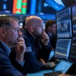 découvrez l'analyse des résultats financiers trimestriels de microsoft et l'impact du chiffre d'affaires sur les marchés boursiers.